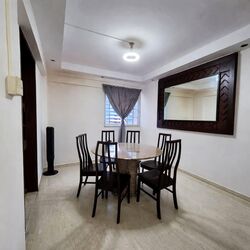 Yishun Avenue 4 (Yishun), Multi Generation #568061041